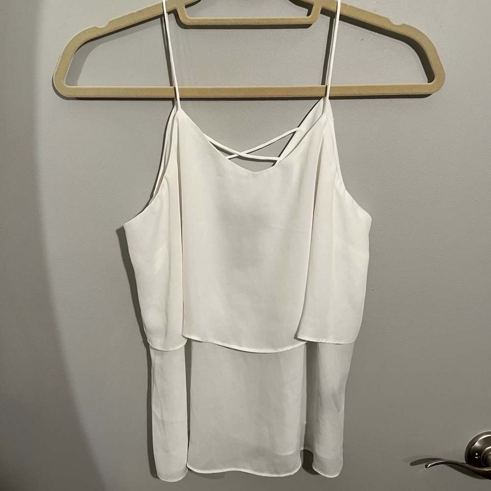 💙NEW White Camisole Top